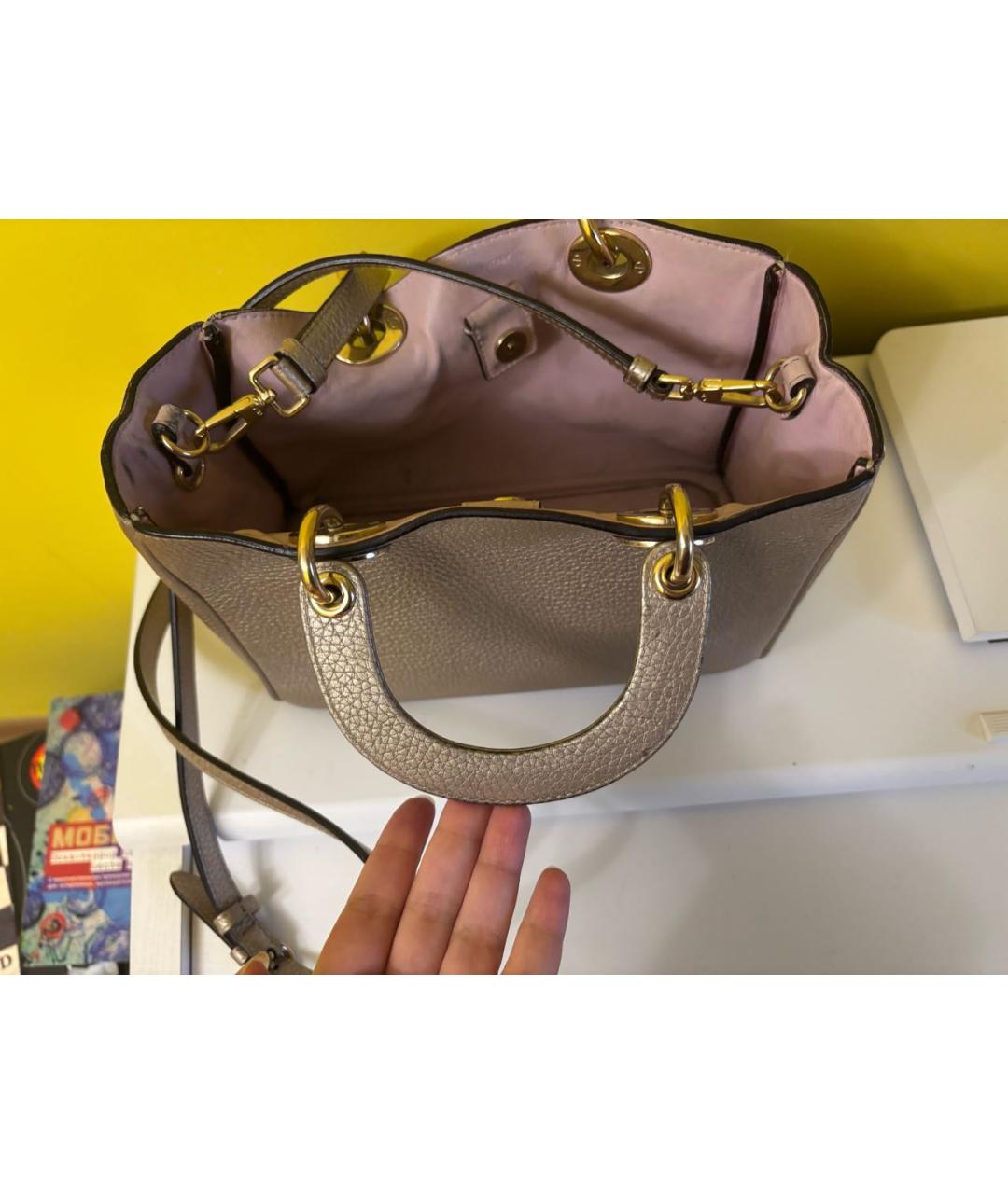 CHRISTIAN DIOR Золотая кожаная сумка через плечо, фото 5