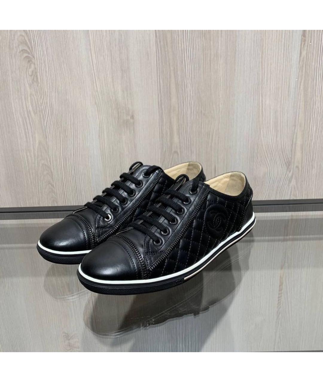 CHANEL Черные кожаные кеды, фото 2