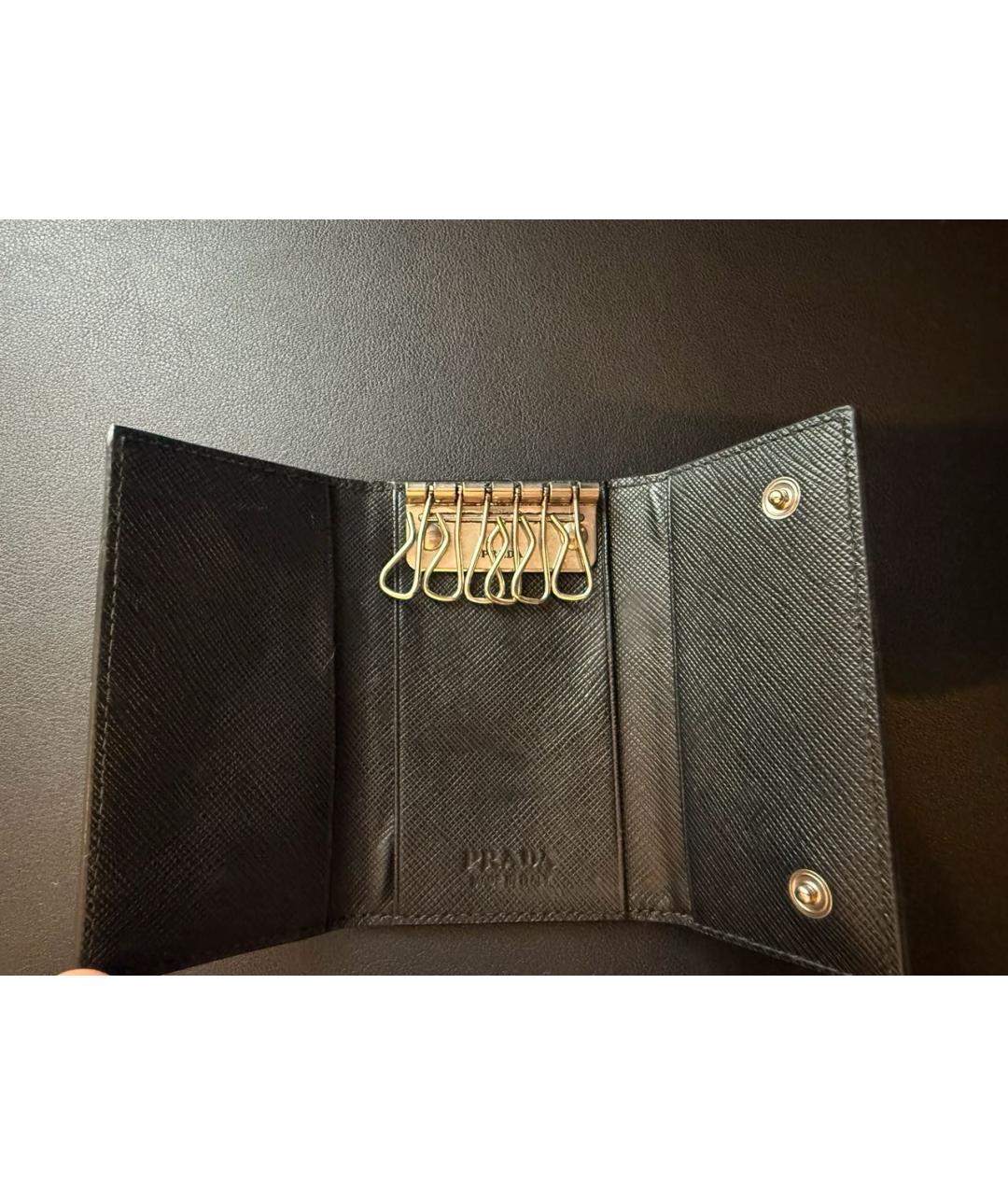PRADA Черная ключница, фото 3