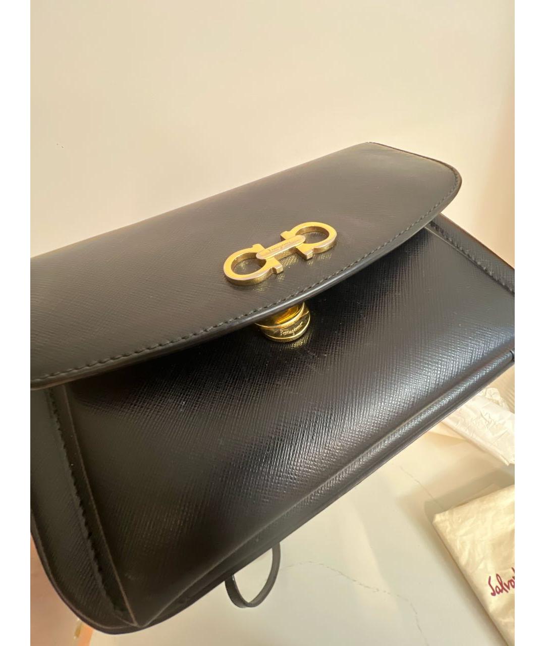 FERRAGAMO Черная кожаная сумка через плечо, фото 7