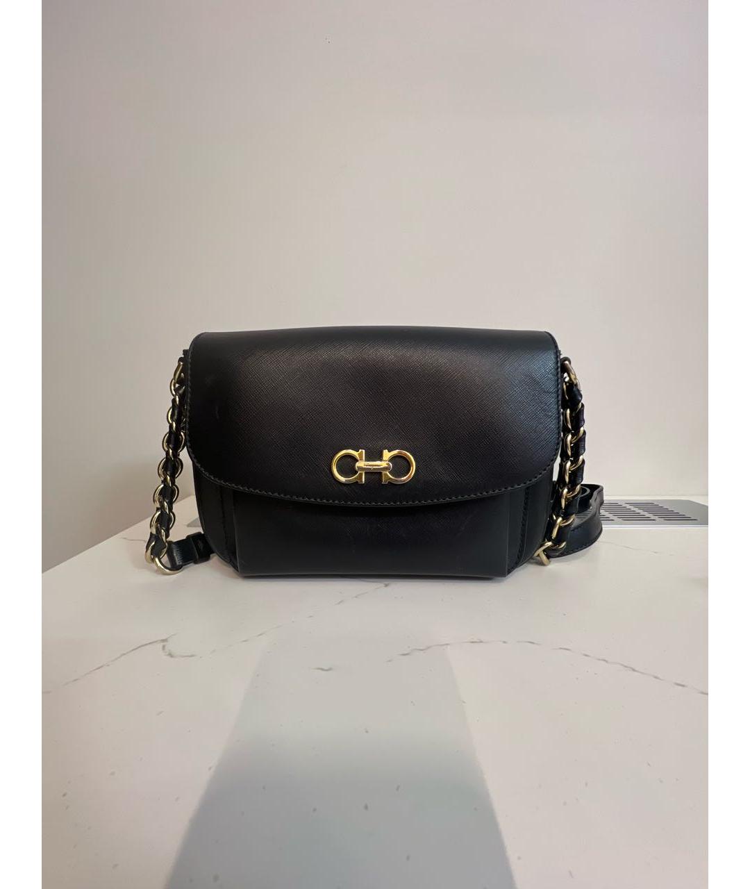 FERRAGAMO Черная кожаная сумка через плечо, фото 9