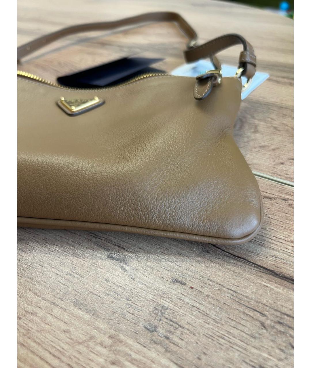 PRADA Бежевая кожаная сумка через плечо, фото 6
