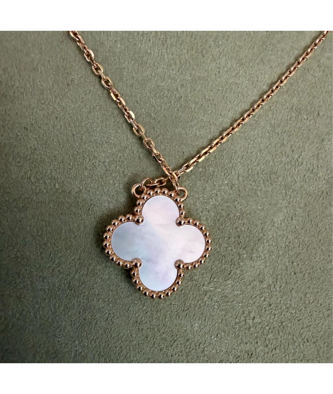 VAN CLEEF & ARPELS Белый кулон из желтого золота, фото 7