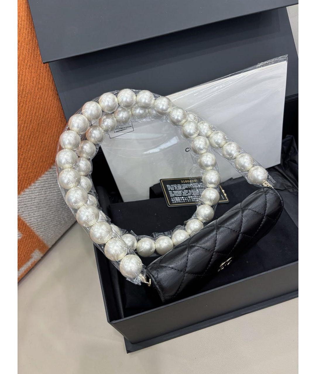 CHANEL Черная кожаная сумка через плечо, фото 7