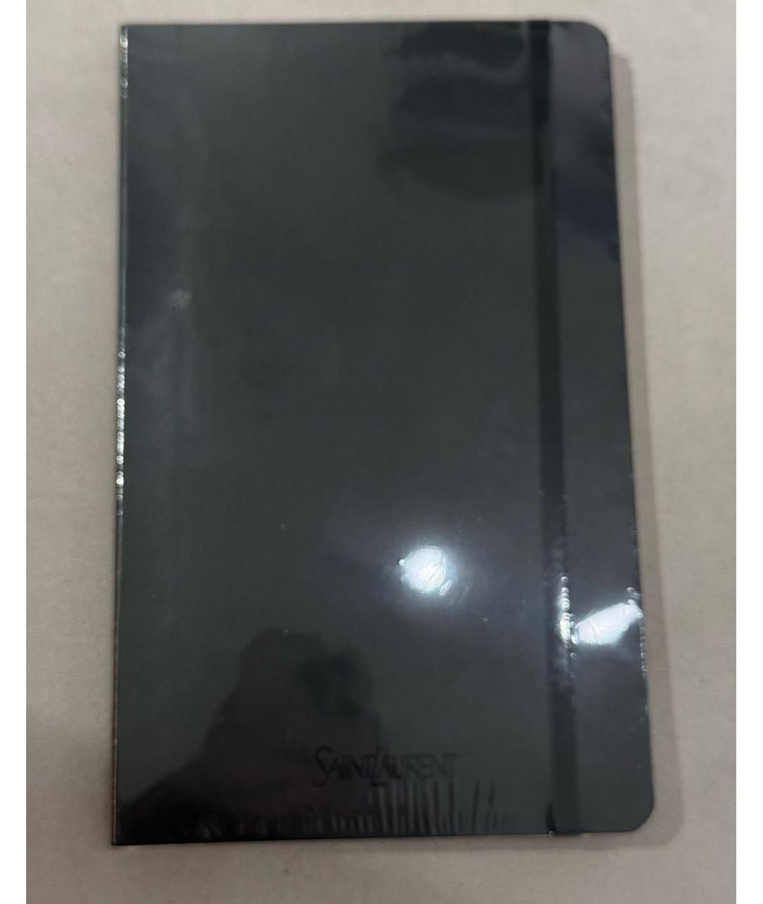 SAINT LAURENT Книга, фото 3