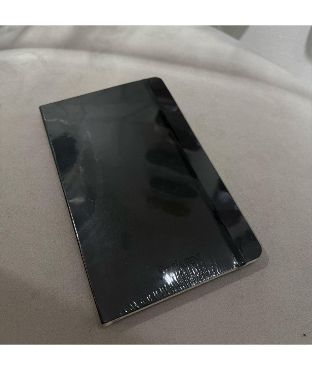 SAINT LAURENT Книга, фото 6