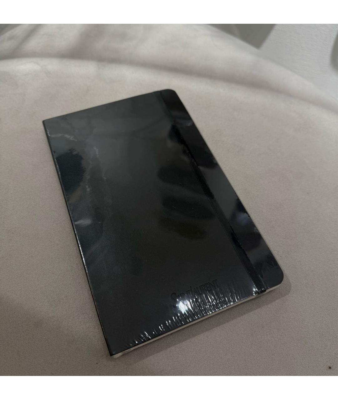 SAINT LAURENT Книга, фото 4