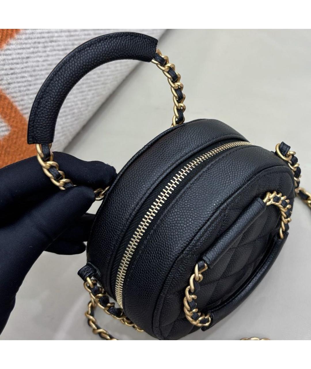 CHANEL Черная кожаная сумка через плечо, фото 7