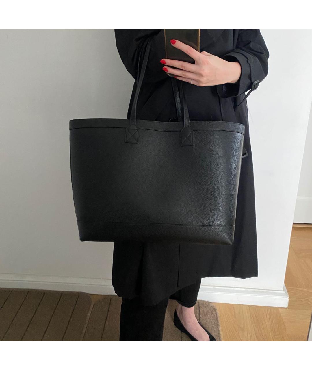 BURBERRY Черная кожаная сумка тоут, фото 6