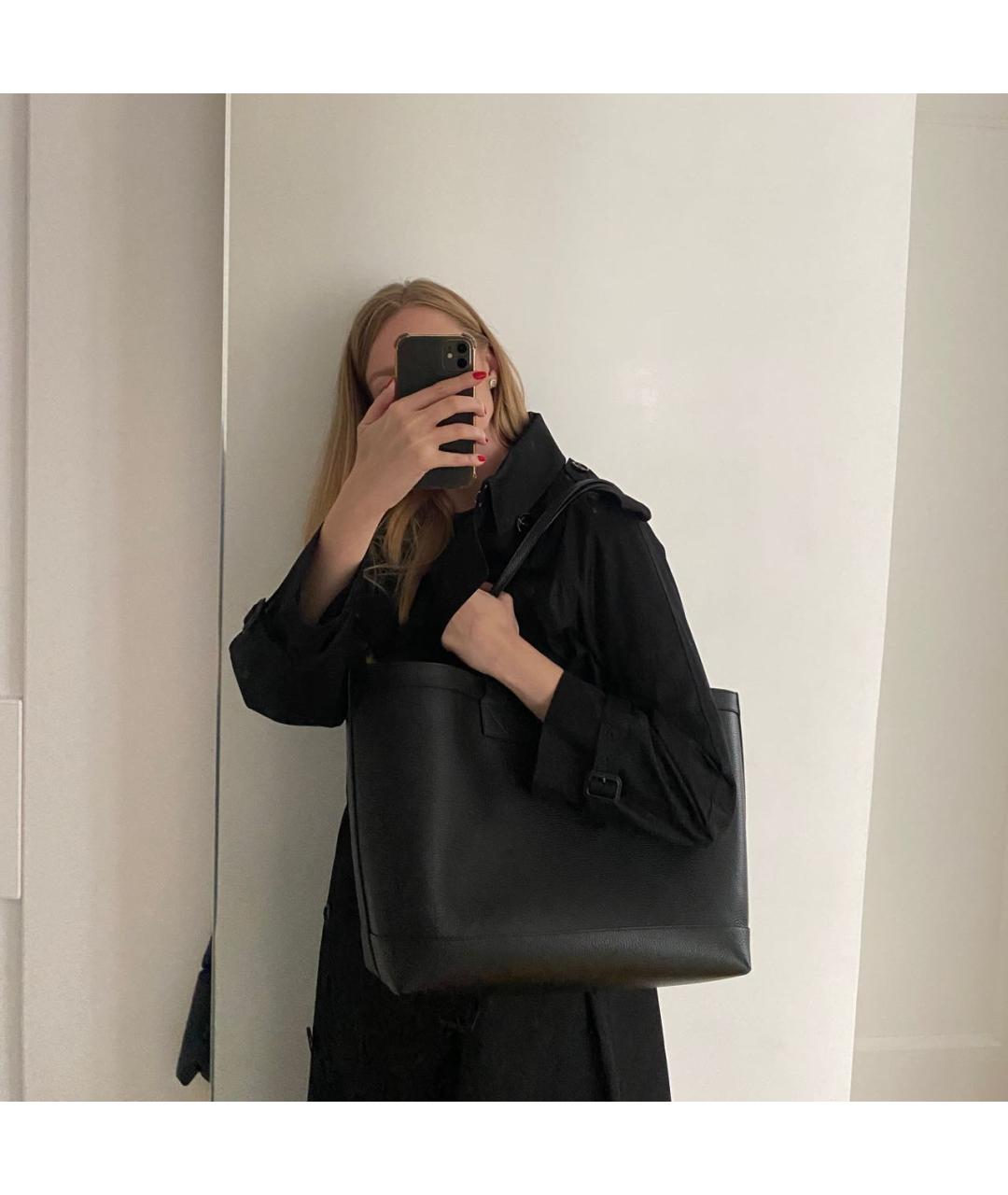 BURBERRY Черная кожаная сумка тоут, фото 5