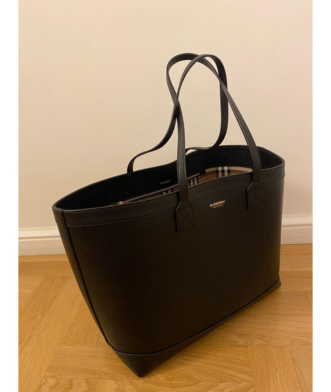 BURBERRY Черная кожаная сумка тоут, фото 2