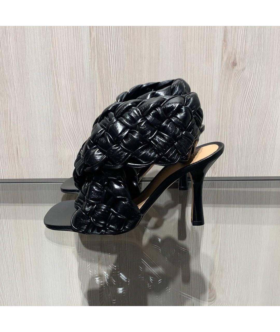 BOTTEGA VENETA Черные кожаные босоножки, фото 8