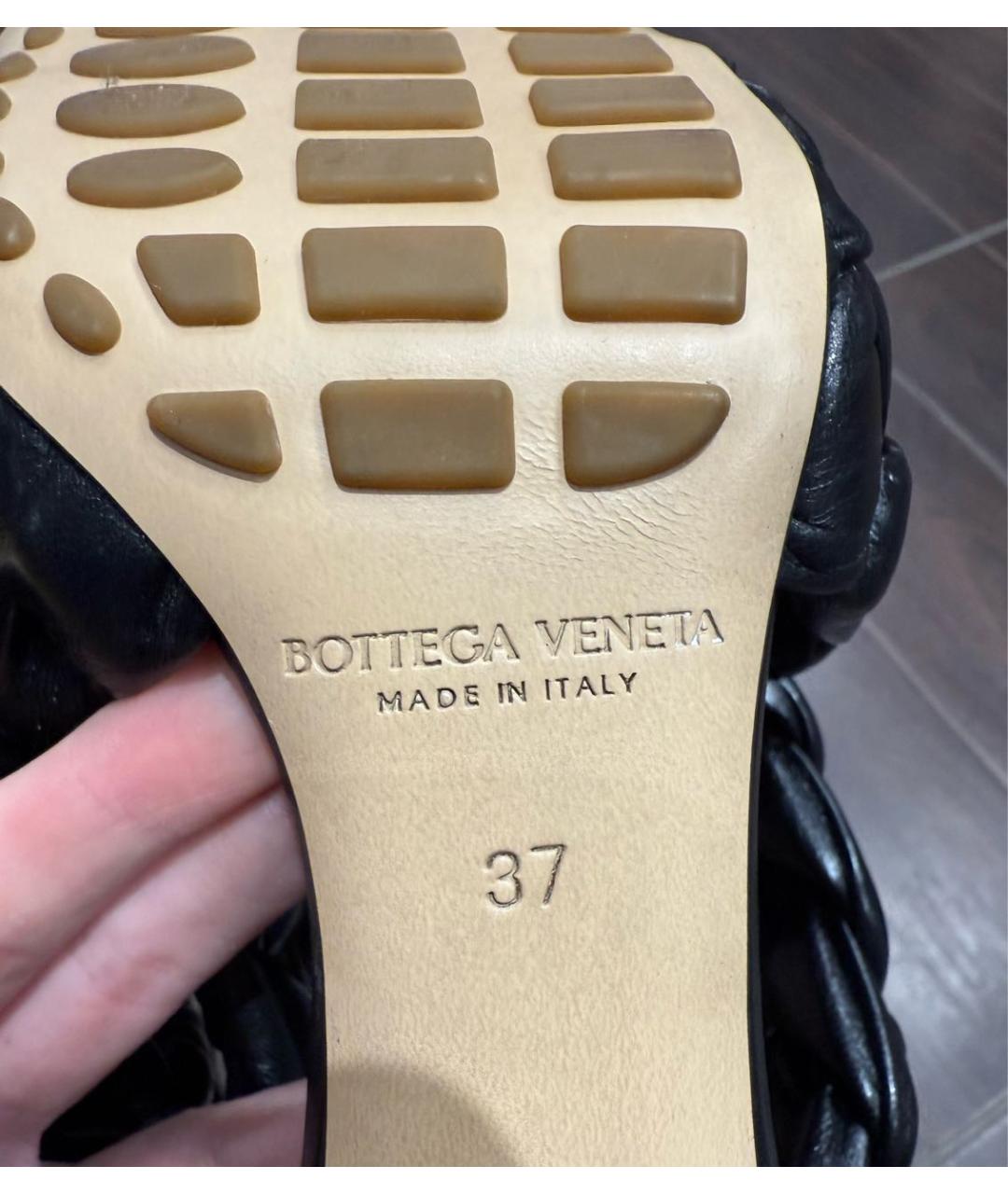 BOTTEGA VENETA Черные кожаные босоножки, фото 7