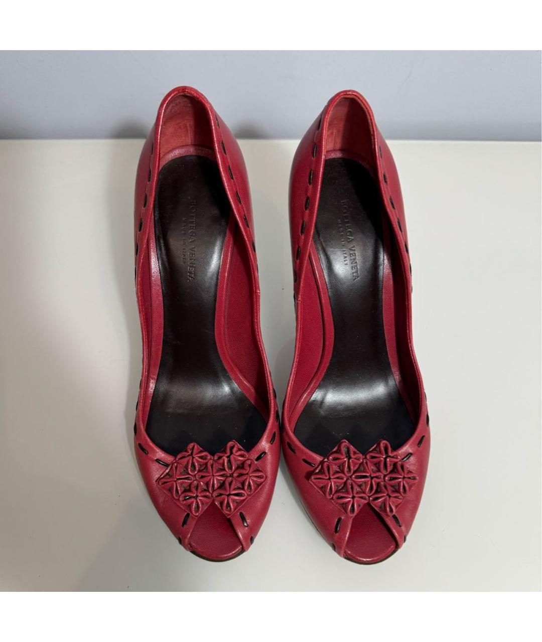 BOTTEGA VENETA Бордовые кожаные туфли, фото 2