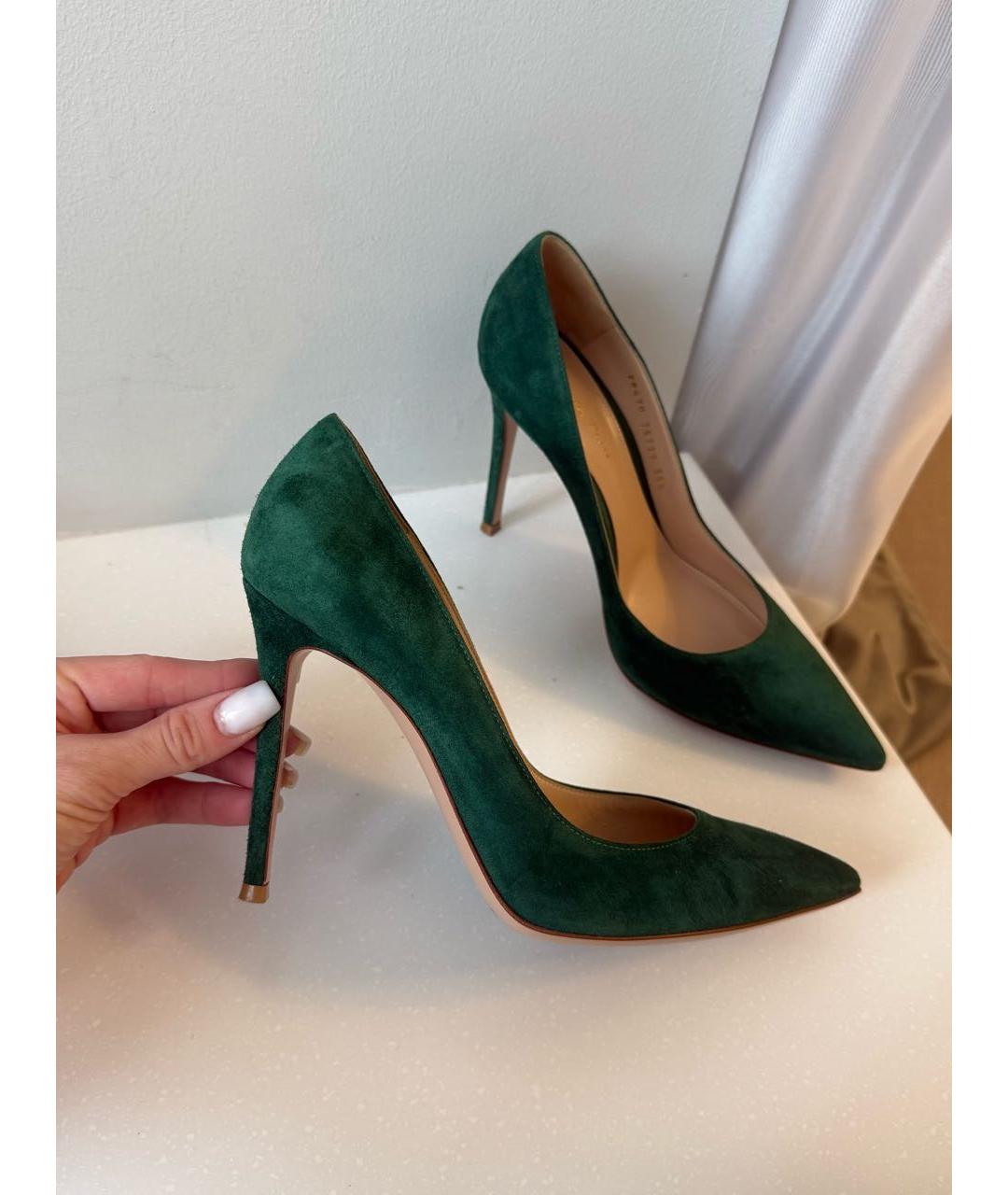 GIANVITO ROSSI Зеленые замшевые туфли, фото 3
