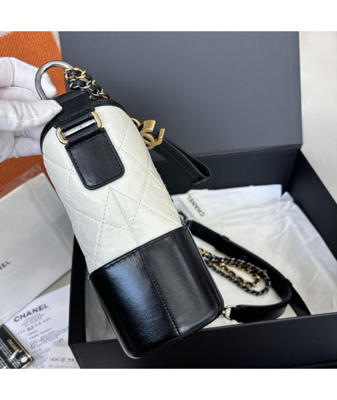 CHANEL Белая кожаная сумка через плечо, фото 4