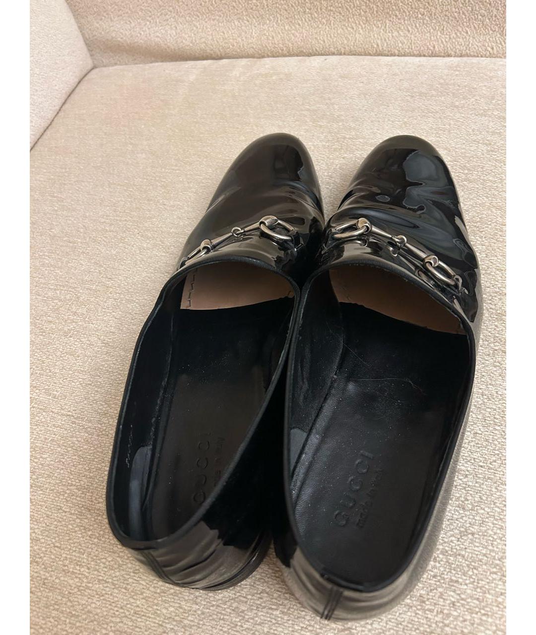 GUCCI Черные лоферы из лакированной кожи, фото 3