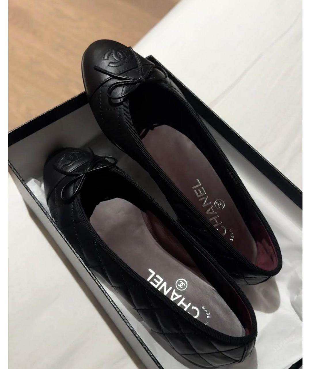 CHANEL Черные кожаные балетки, фото 3