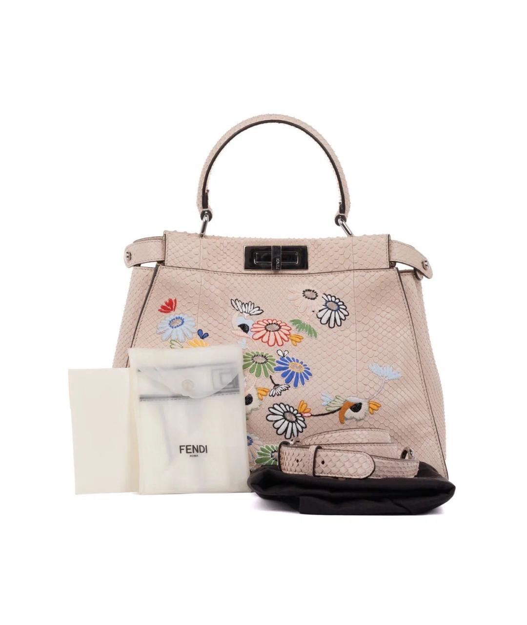 FENDI Бежевая сумка с короткими ручками из экзотической кожи, фото 2