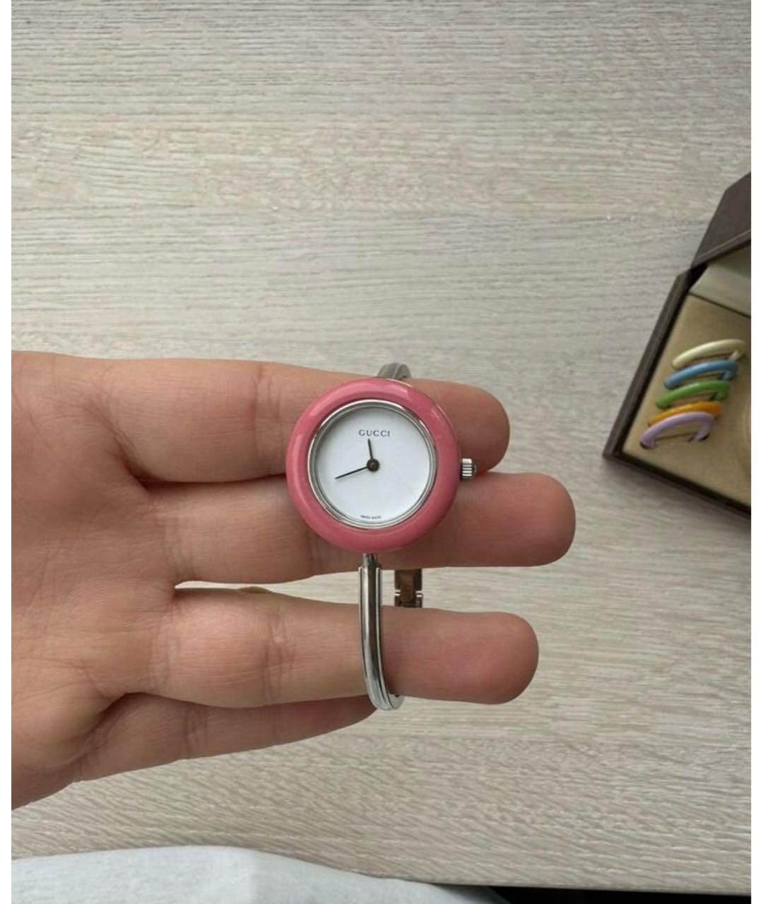 GUCCI Серебряные пластиковые часы, фото 2
