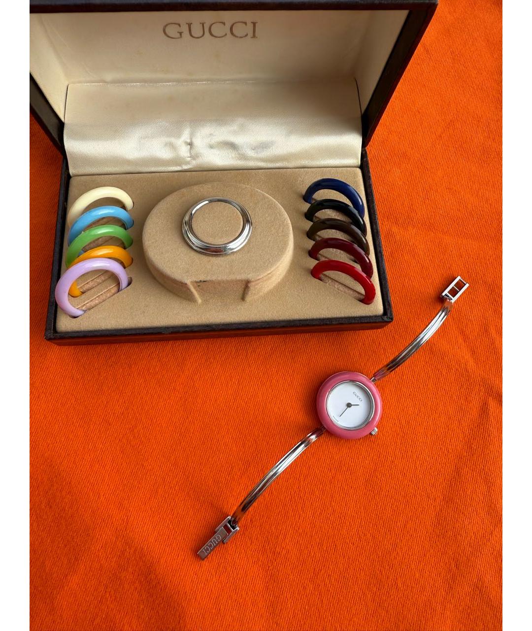 GUCCI Серебряные пластиковые часы, фото 3