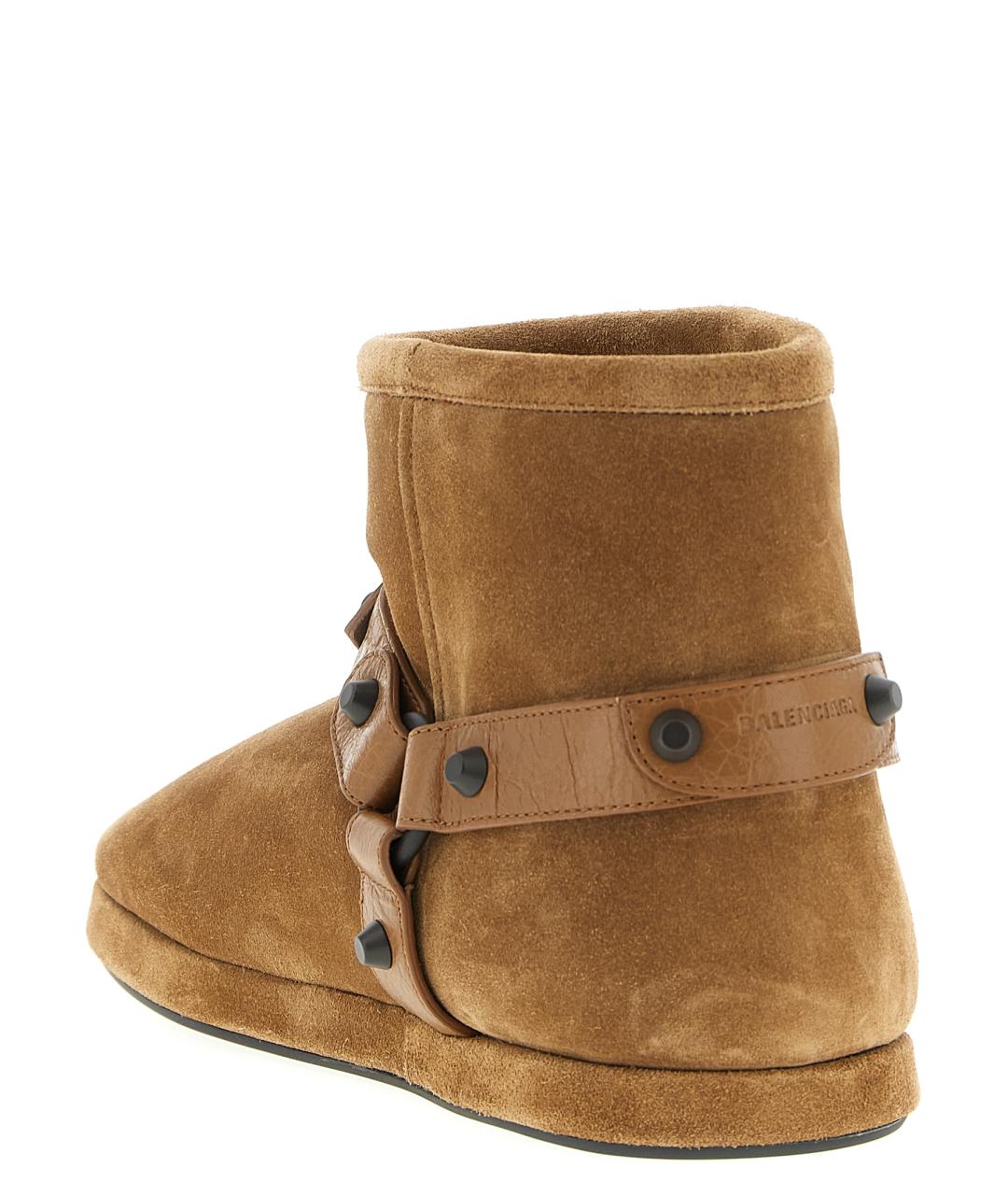BALENCIAGA Бежевые замшевые ботинки, фото 2