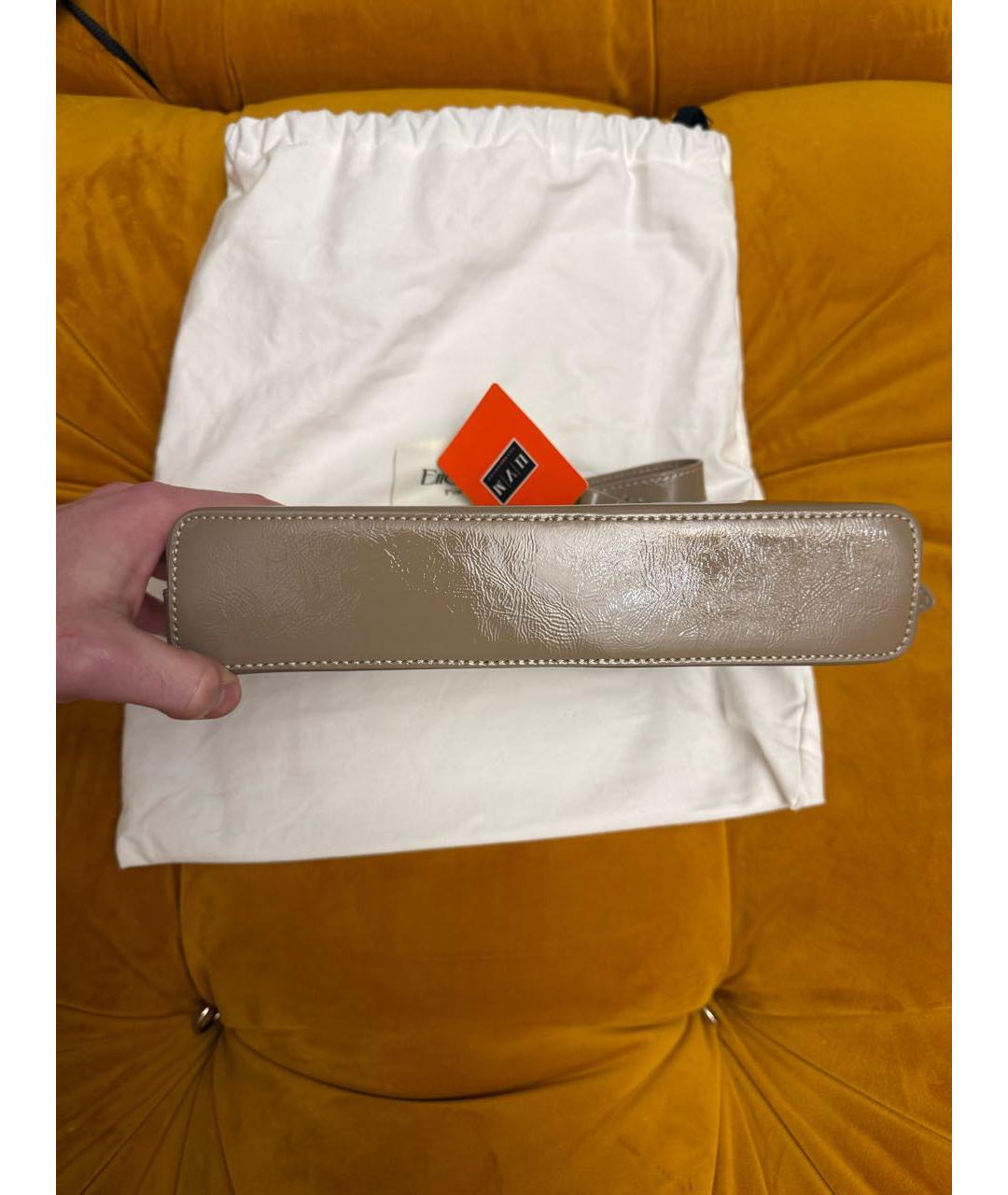 Elleme Бежевая сумка через плечо из лакированной кожи, фото 4