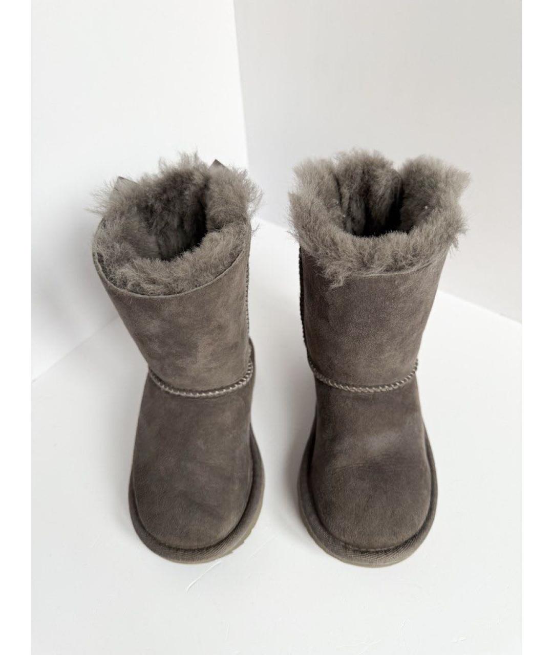 UGG AUSTRALIA Серые замшевые сандалии и шлепанцы, фото 3