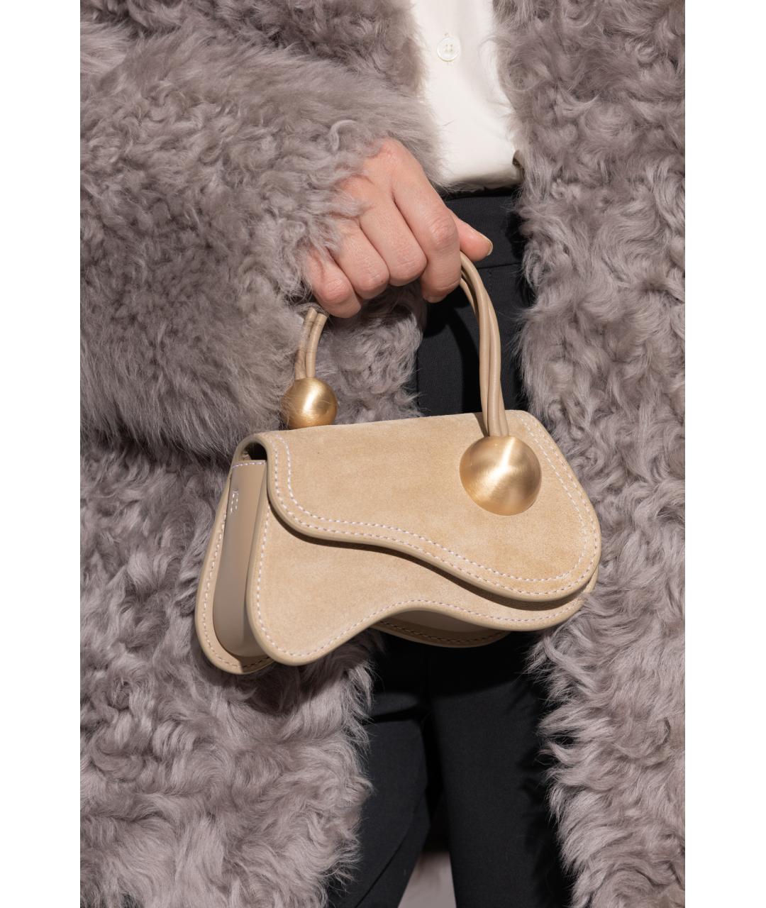 CULT GAIA Бежевая замшевая сумка с короткими ручками, фото 6
