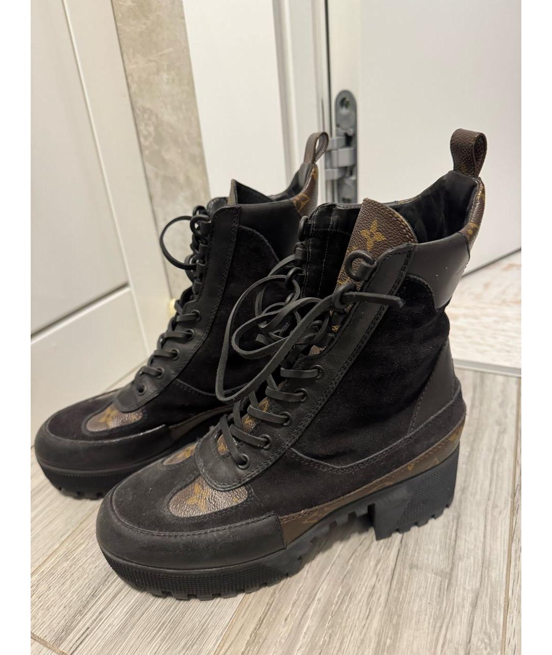LOUIS VUITTON Черные замшевые ботинки, фото 3