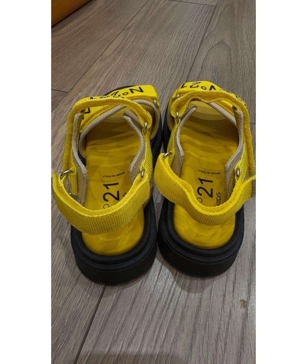 NO. 21 Желтые кожаные сандалии и шлепанцы, фото 4