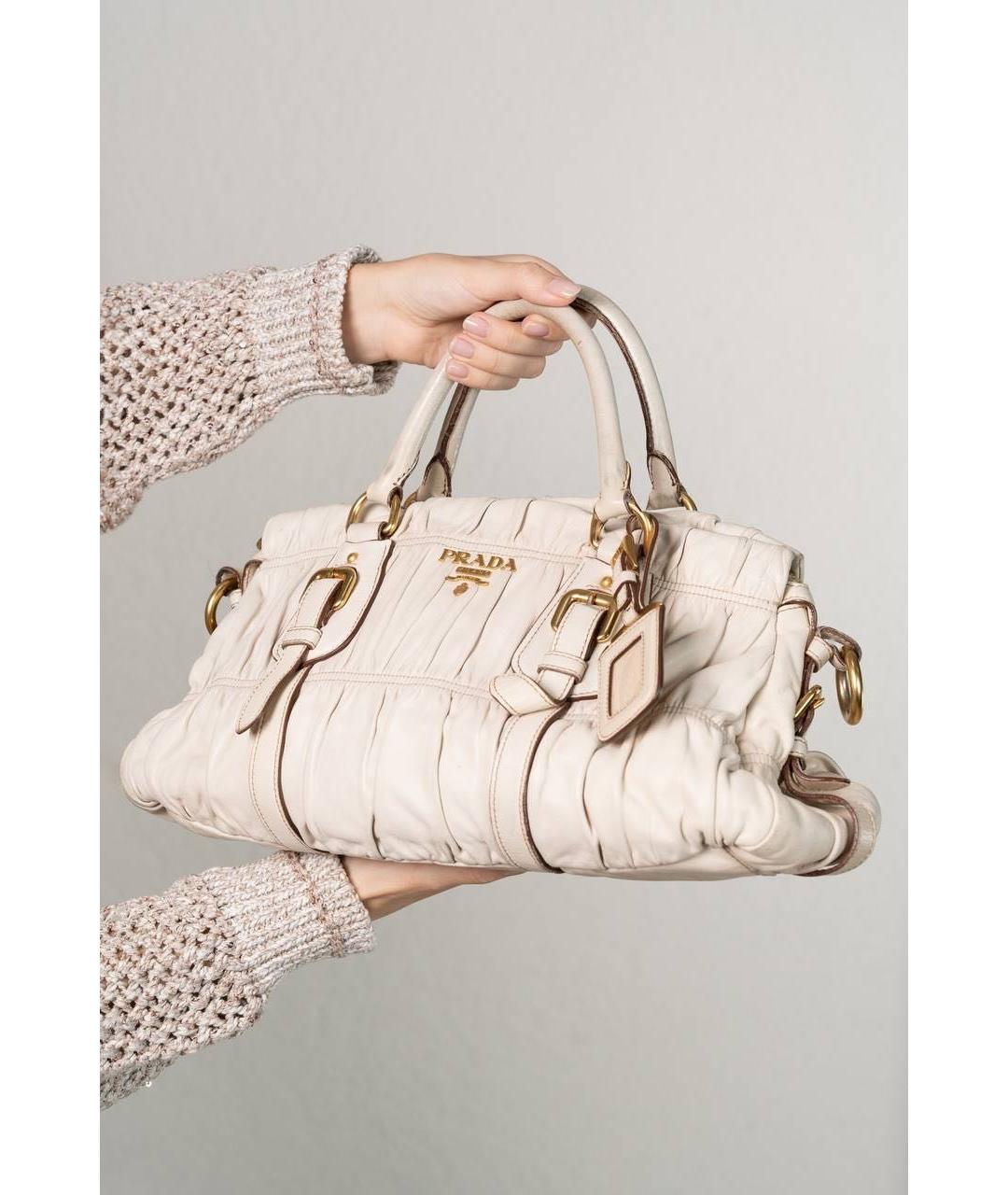 PRADA Бежевая кожаная сумка через плечо, фото 3