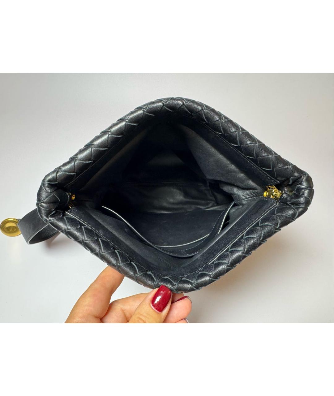 BOTTEGA VENETA Черная кожаная сумка через плечо, фото 4