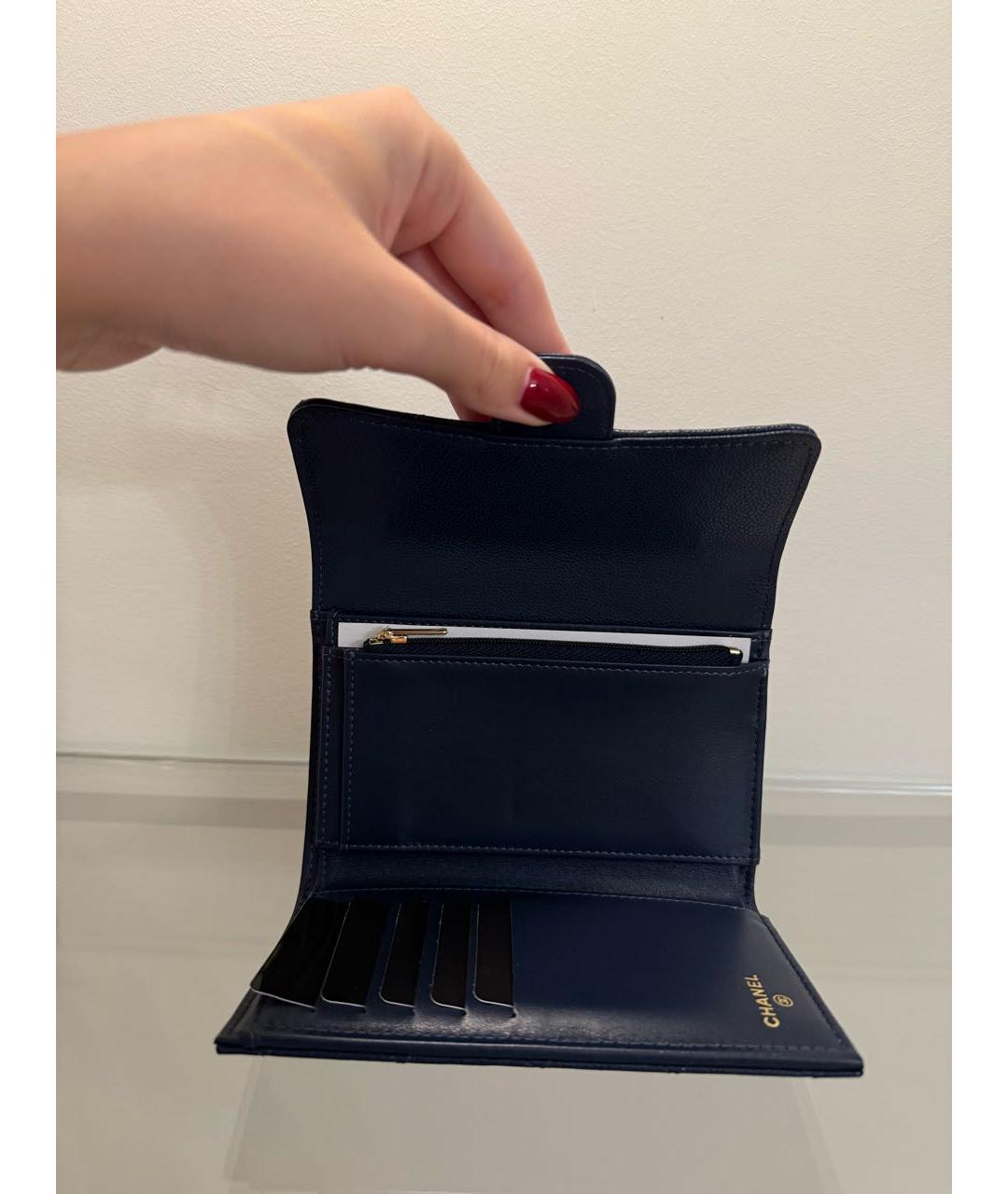 CHANEL Темно-синий кожаный кошелек, фото 4