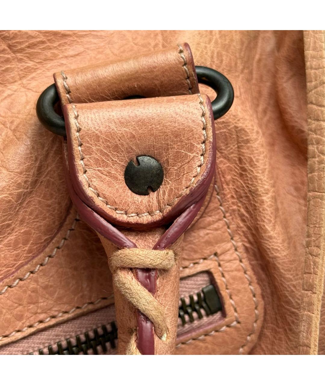 BALENCIAGA Бежевая кожаная сумка с короткими ручками, фото 6
