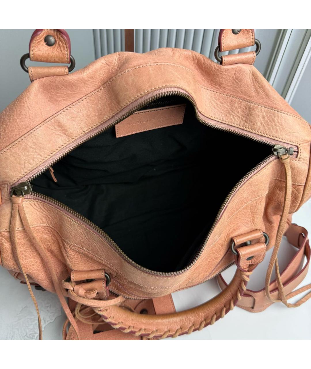 BALENCIAGA Бежевая кожаная сумка с короткими ручками, фото 5