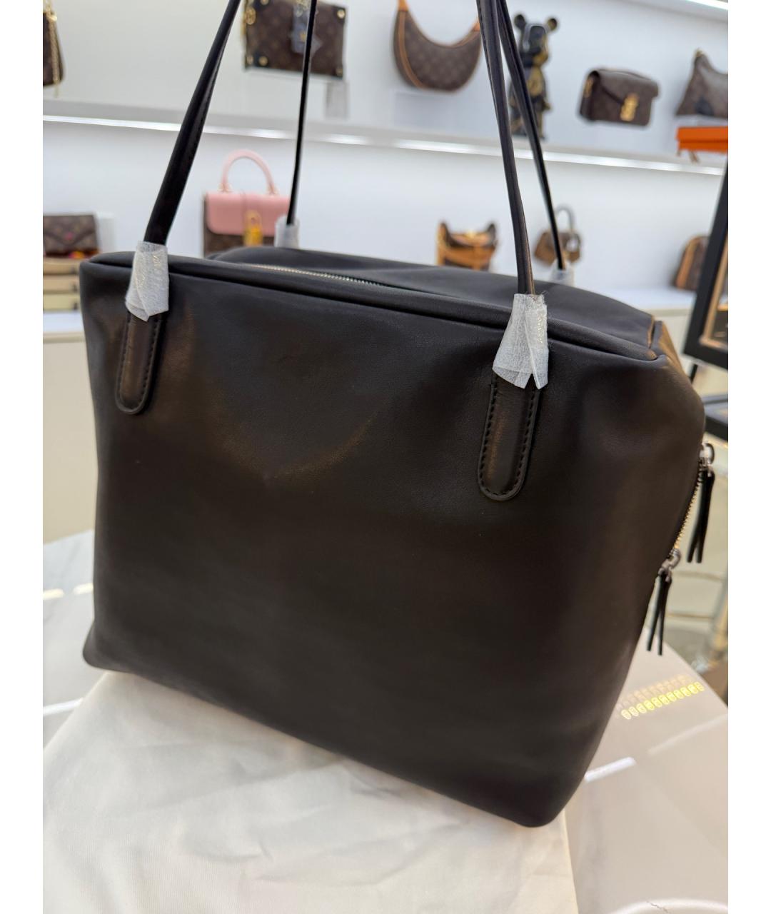 THE ROW Черная кожаная сумка через плечо, фото 6