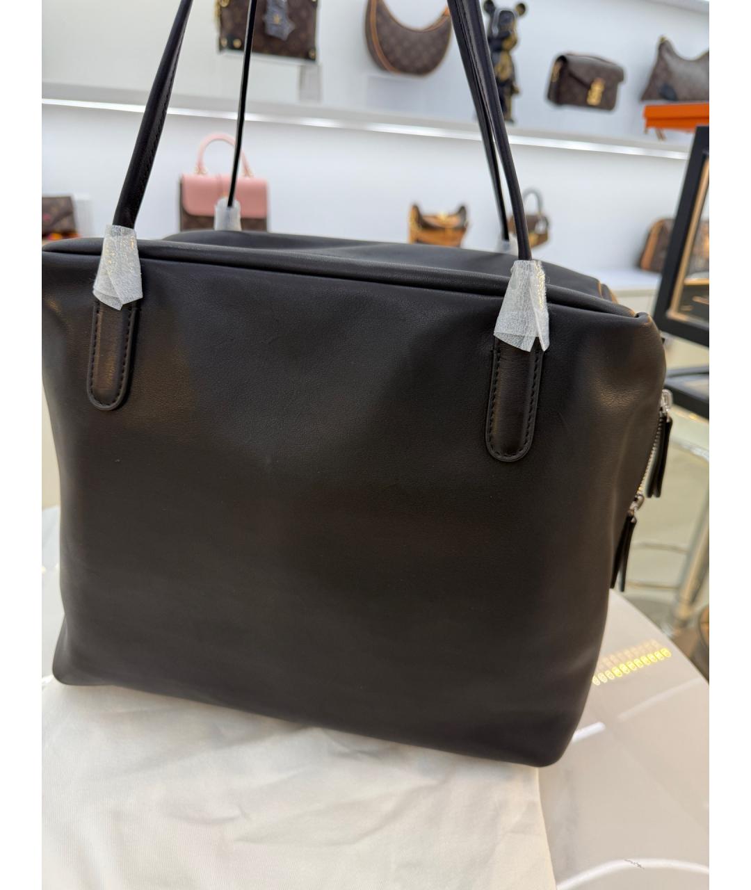 THE ROW Черная кожаная сумка через плечо, фото 7