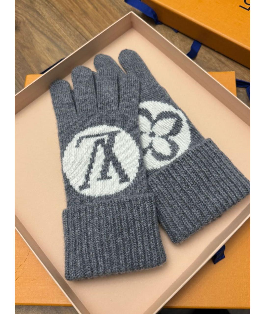 LOUIS VUITTON Серые шерстяные перчатки, фото 3