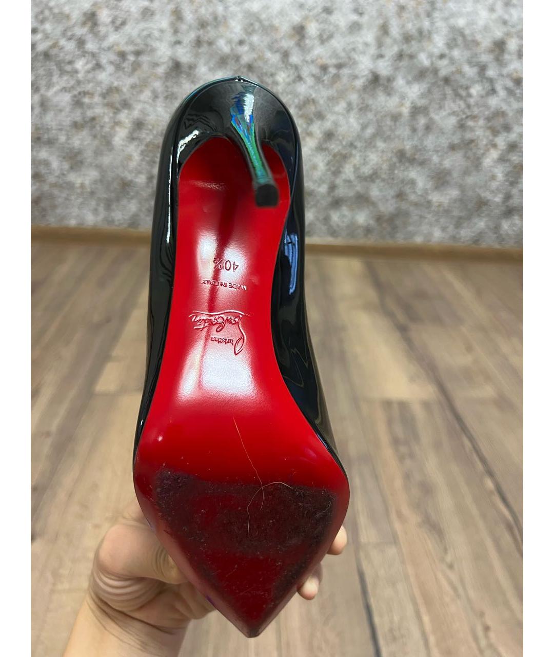 CHRISTIAN LOUBOUTIN Черные туфли из лакированной кожи, фото 6