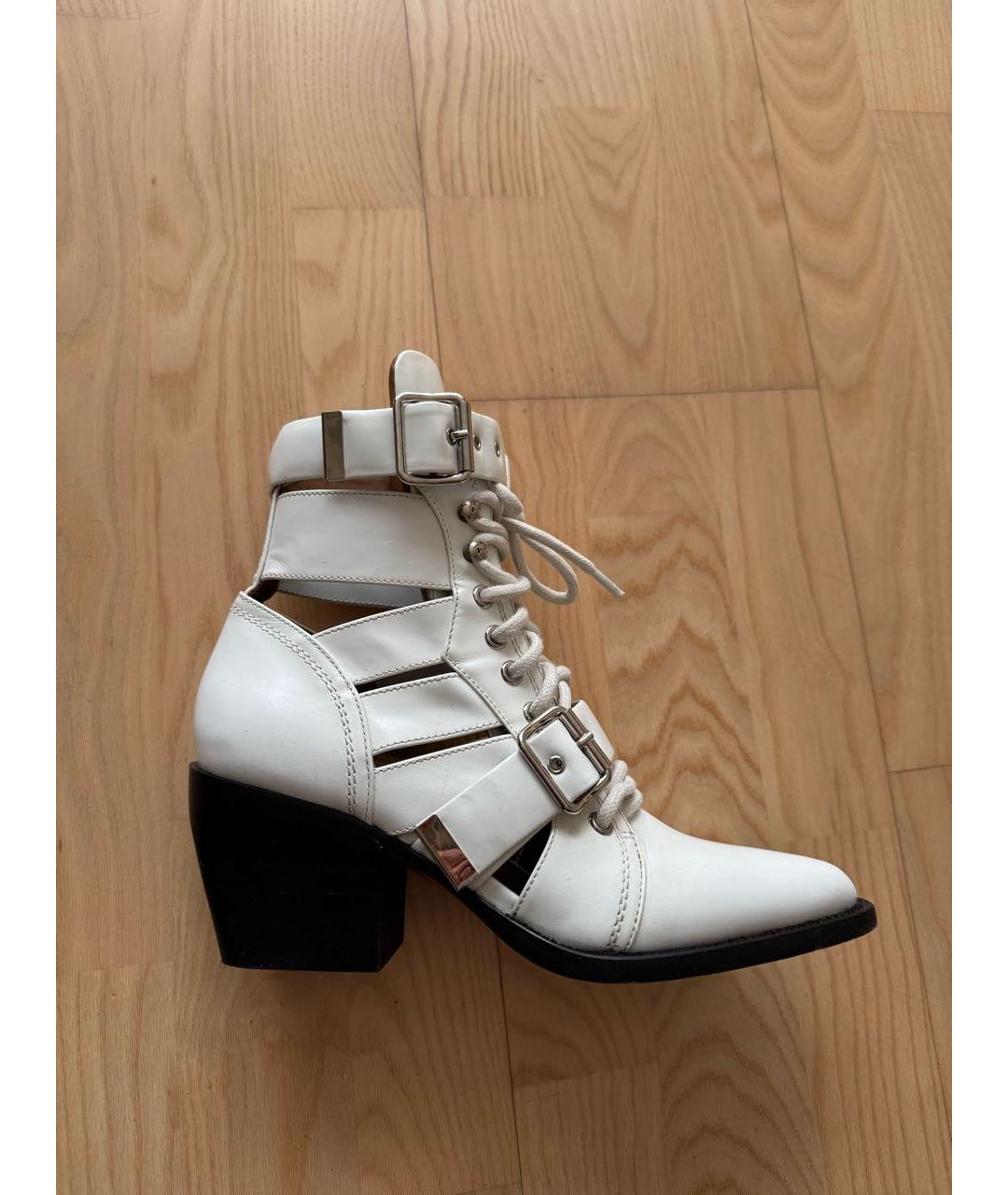 CHLOE Белые кожаные ботильоны, фото 7