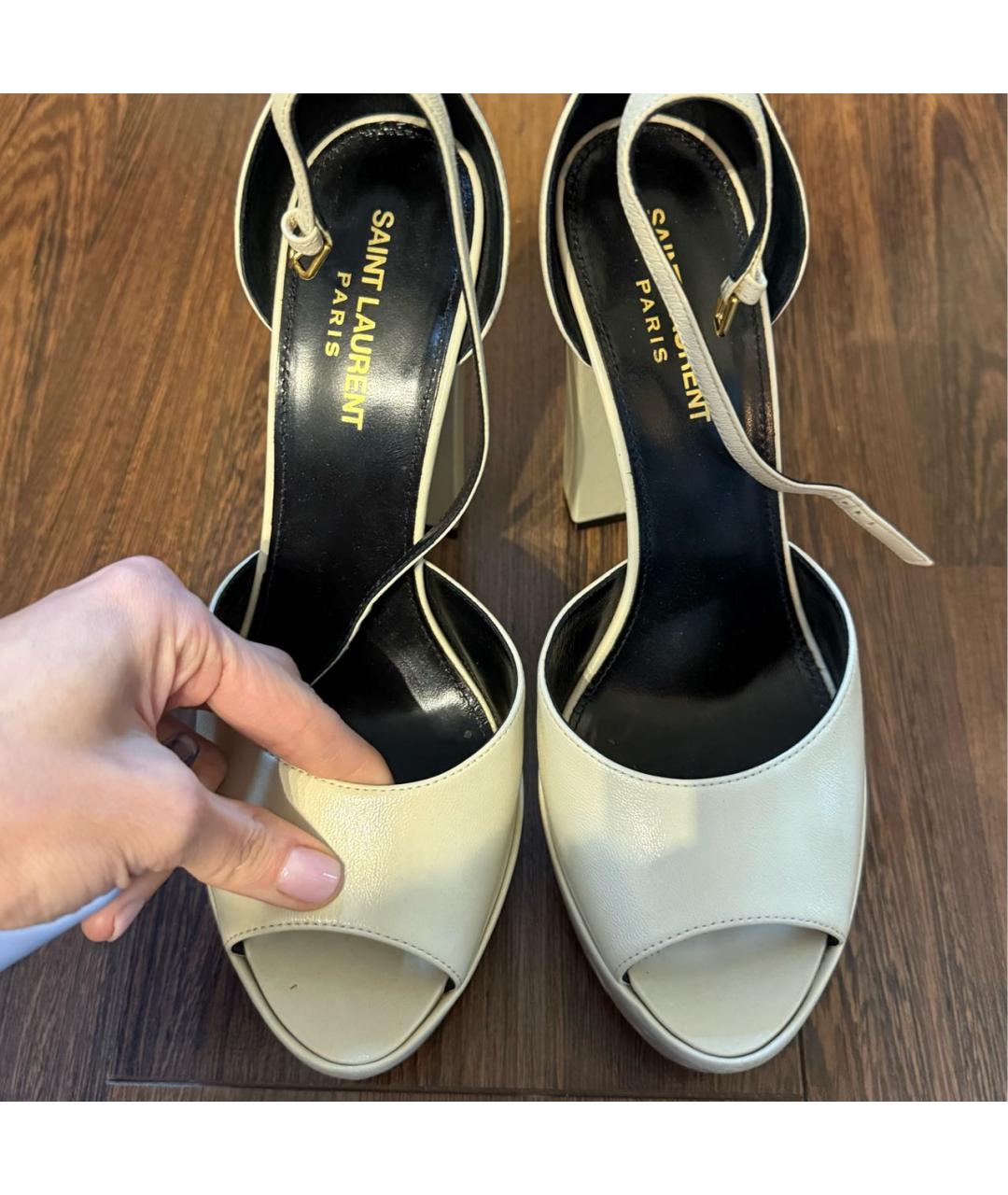SAINT LAURENT Белые кожаные босоножки, фото 5