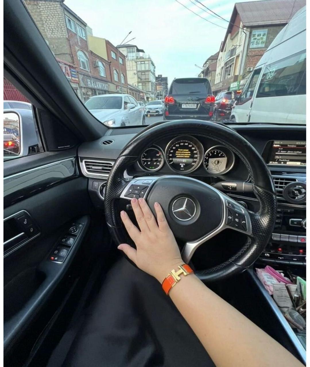 HERMES Оранжевый металлический браслет, фото 4