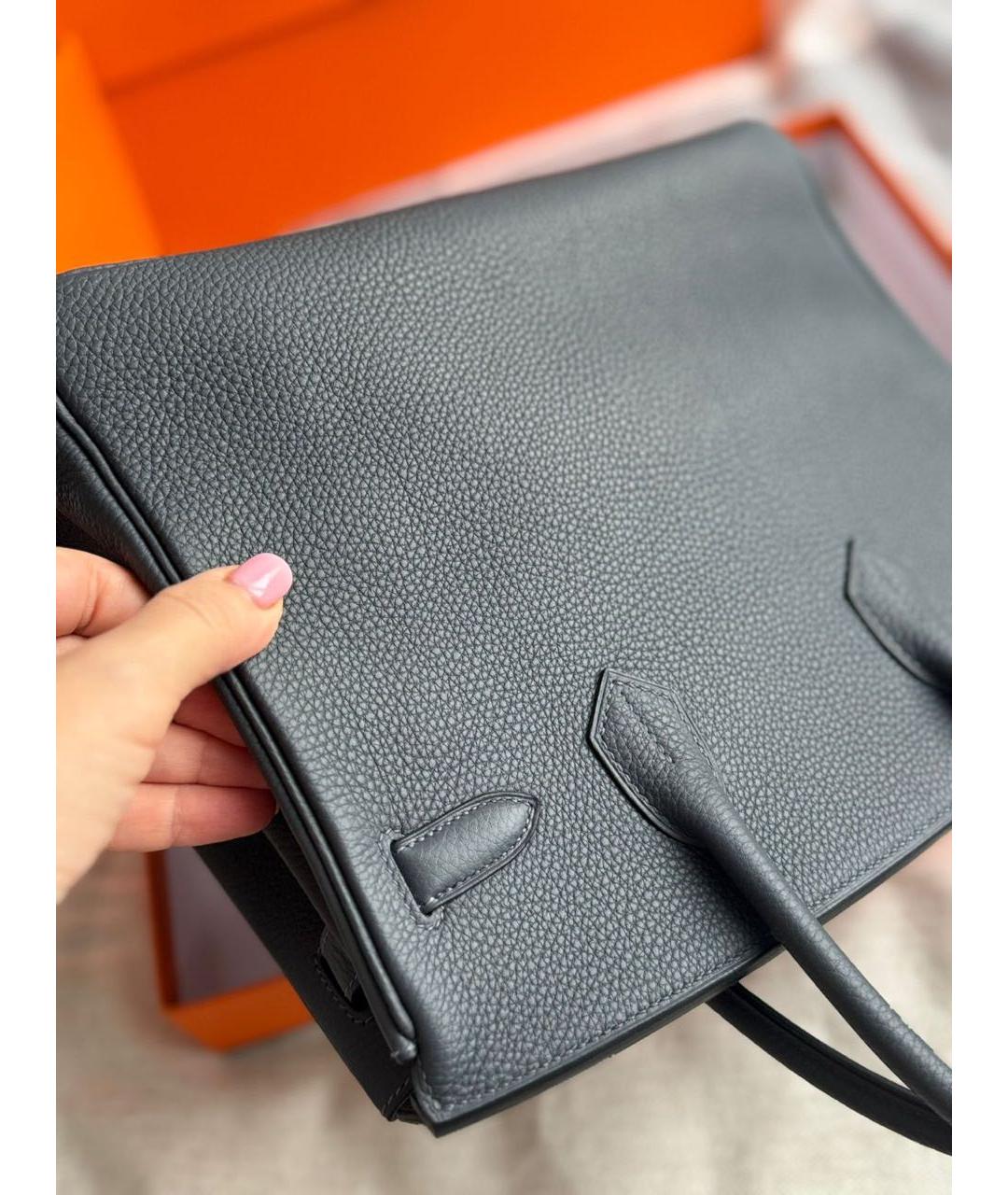 HERMES Серая кожаная сумка с короткими ручками, фото 4