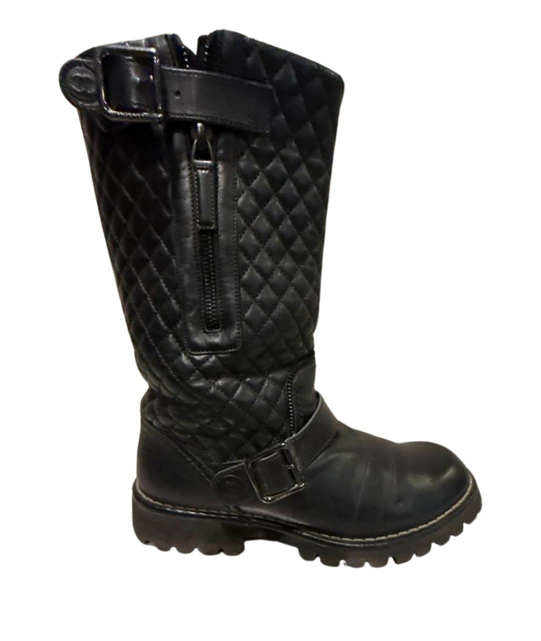 CHANEL Черные кожаные сапоги, фото 1