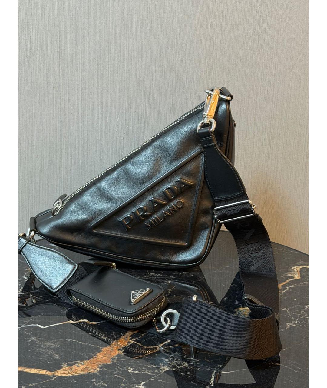 PRADA Черная кожаная сумка через плечо, фото 2