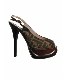 FENDI Босоножки