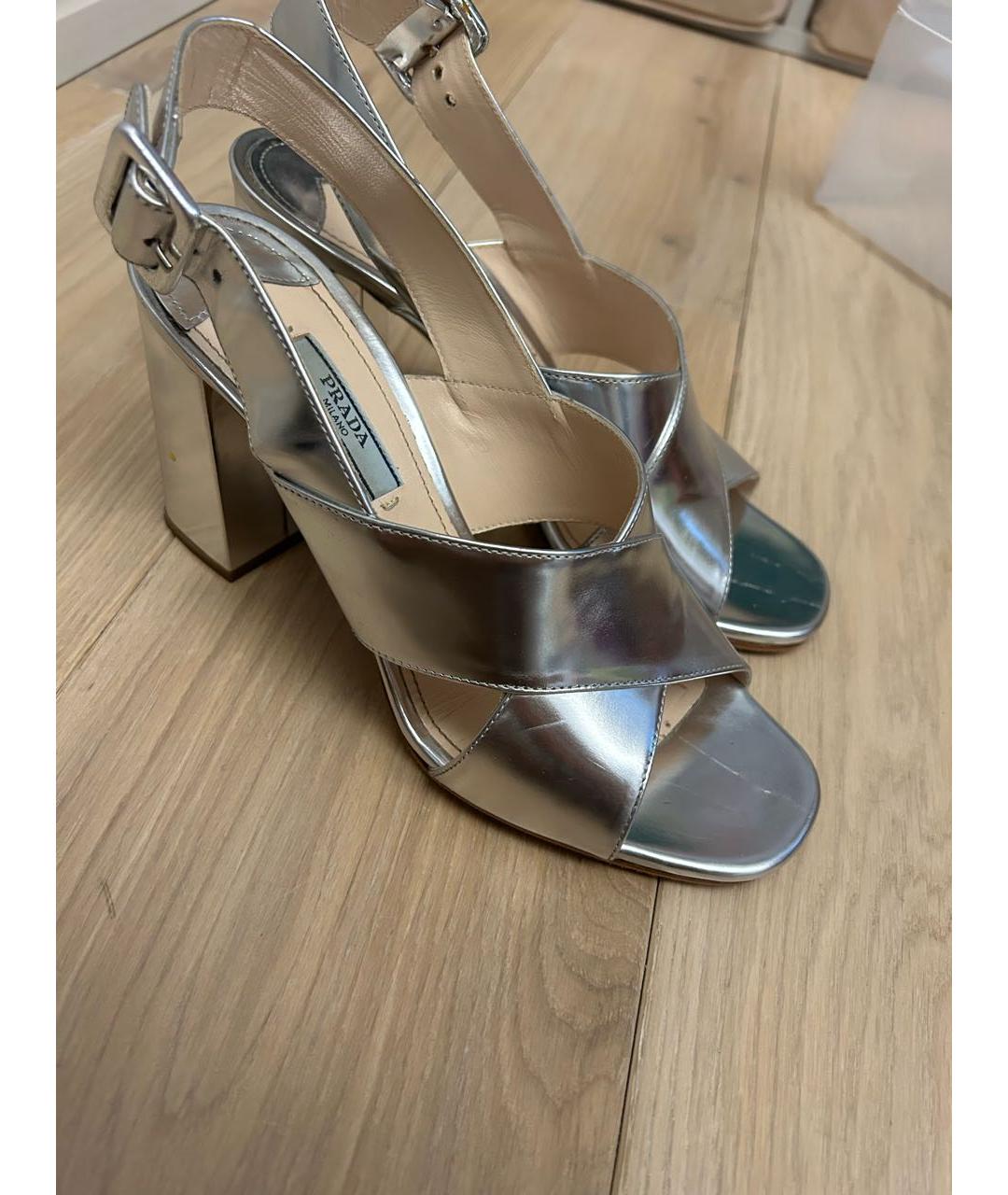PRADA Серебряные кожаные босоножки, фото 8