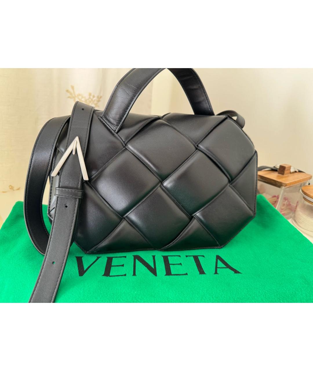 BOTTEGA VENETA Черная кожаная сумка через плечо, фото 7