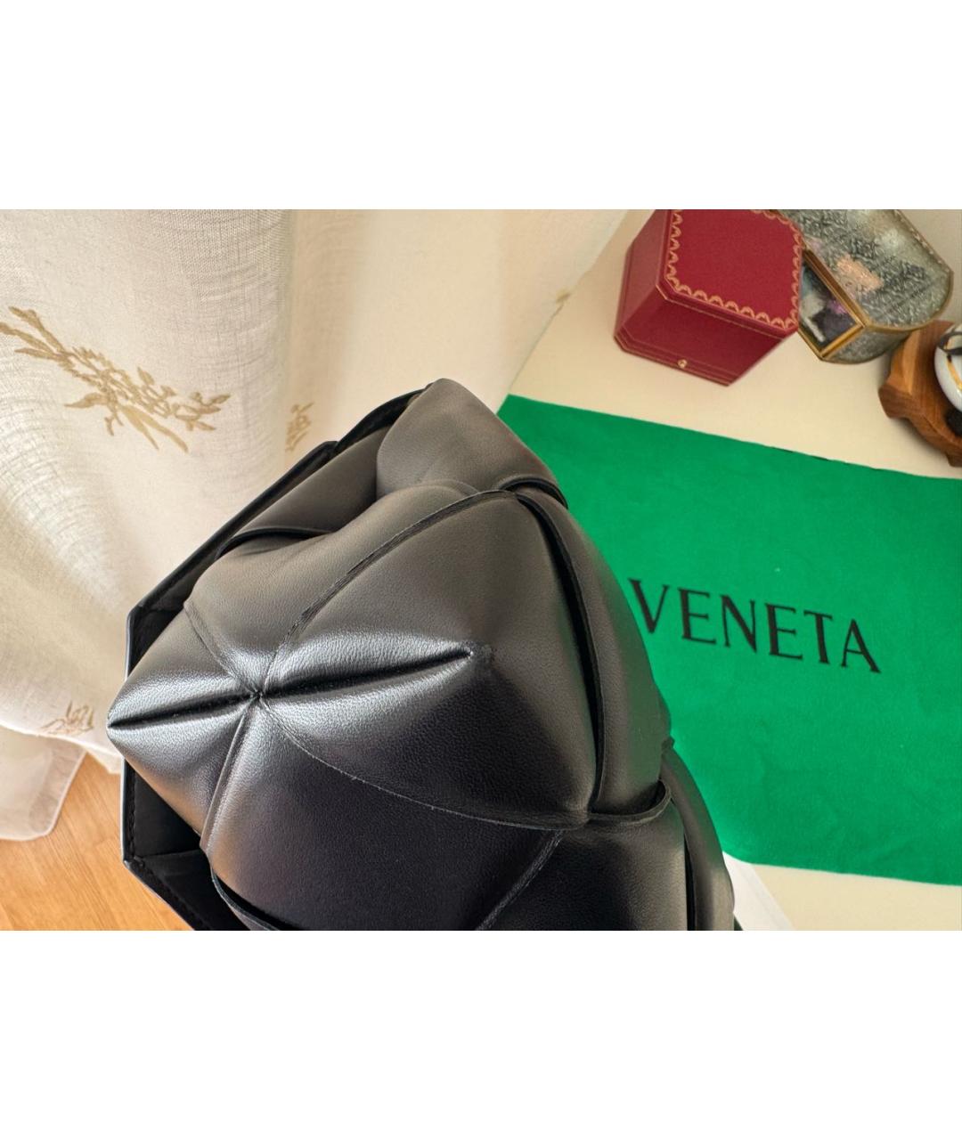 BOTTEGA VENETA Черная кожаная сумка через плечо, фото 4